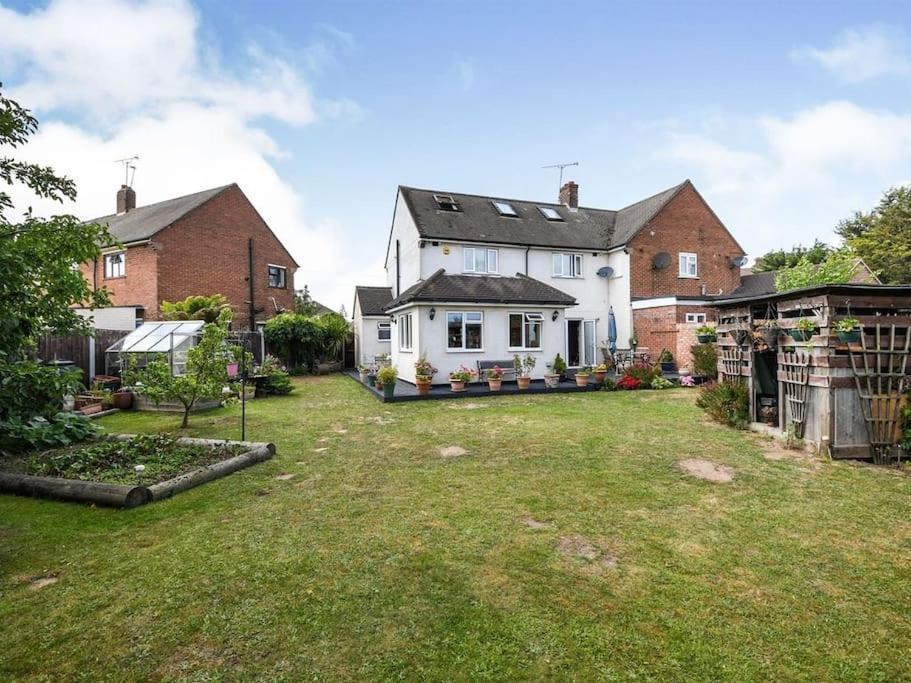Specious 3Bed Property With Parking & Large Garden Aveley Exterior foto